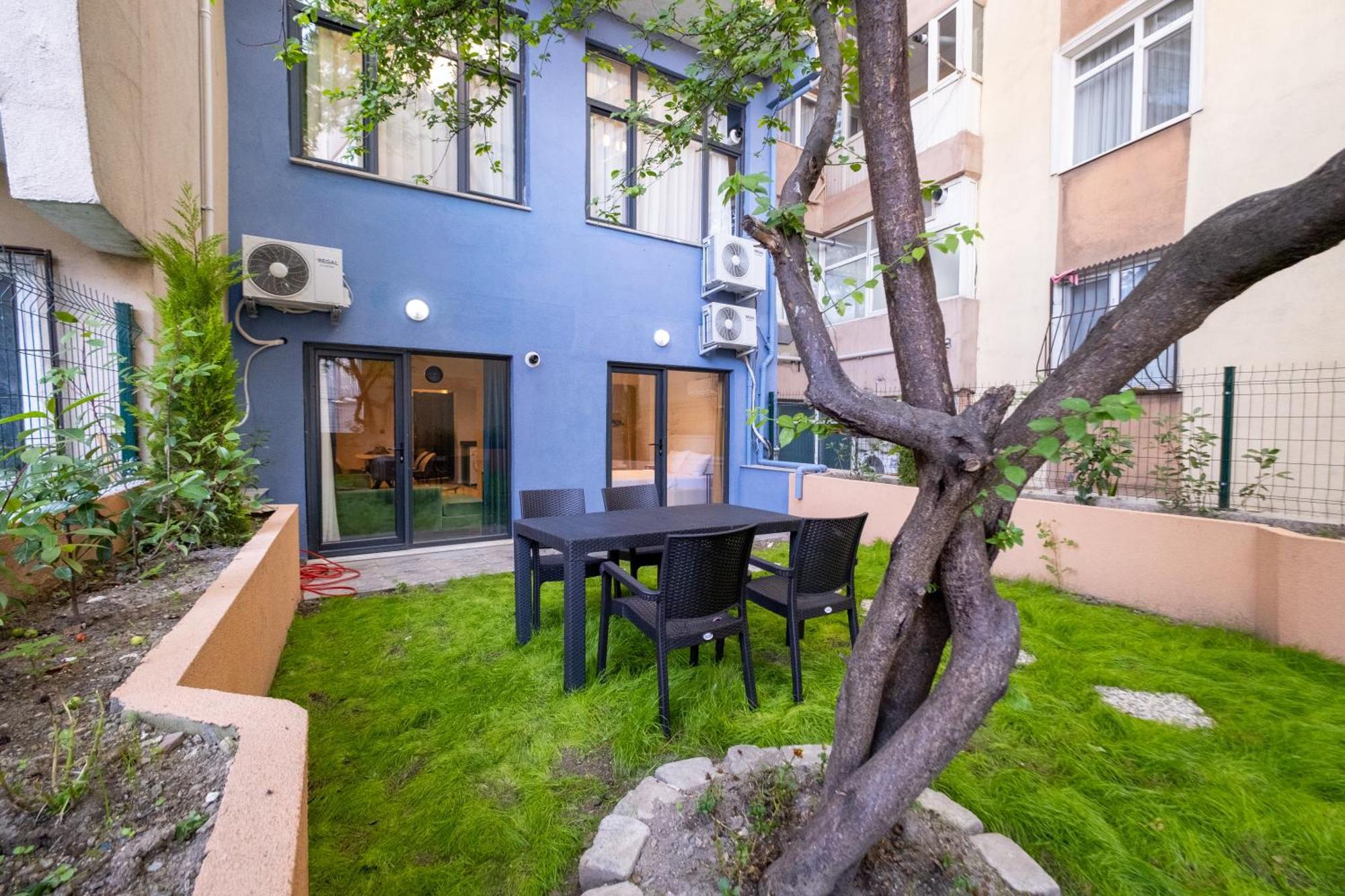 Mayer Beyoglu * İstanbul